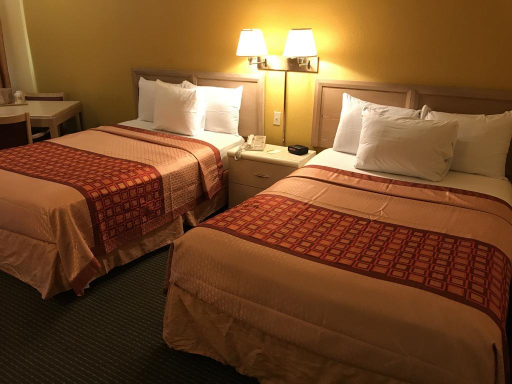 Budget Host Inn Сендаскі Екстер'єр фото