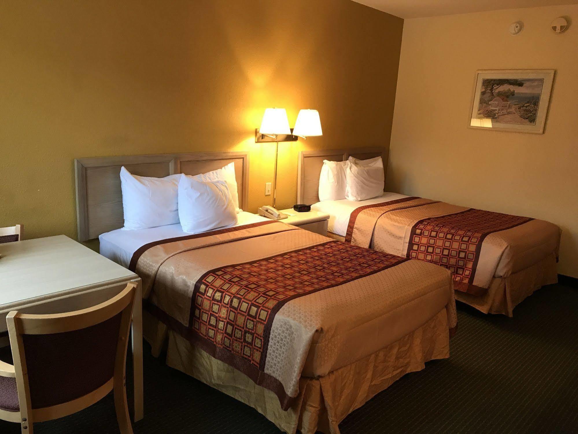 Budget Host Inn Сендаскі Екстер'єр фото